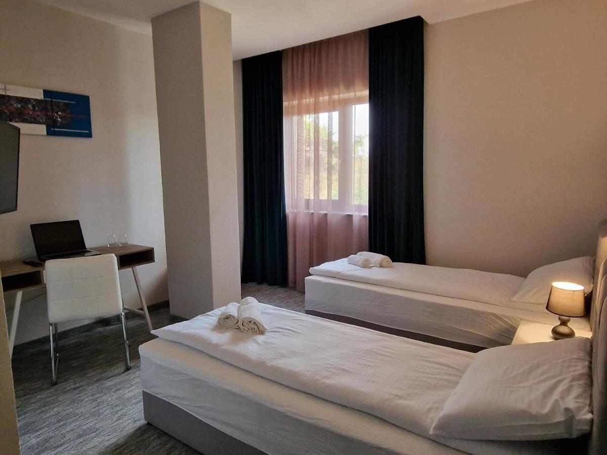 Art'S Luxury Boutique Hotel Oradea Eksteriør billede