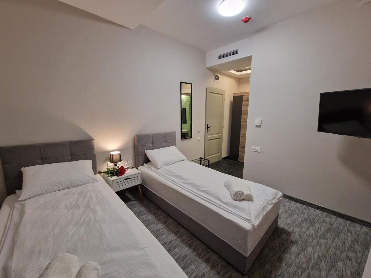 Art'S Luxury Boutique Hotel Oradea Eksteriør billede