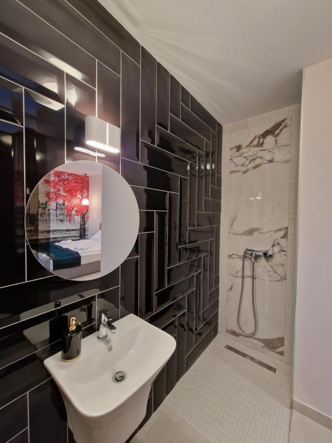 Art'S Luxury Boutique Hotel Oradea Eksteriør billede